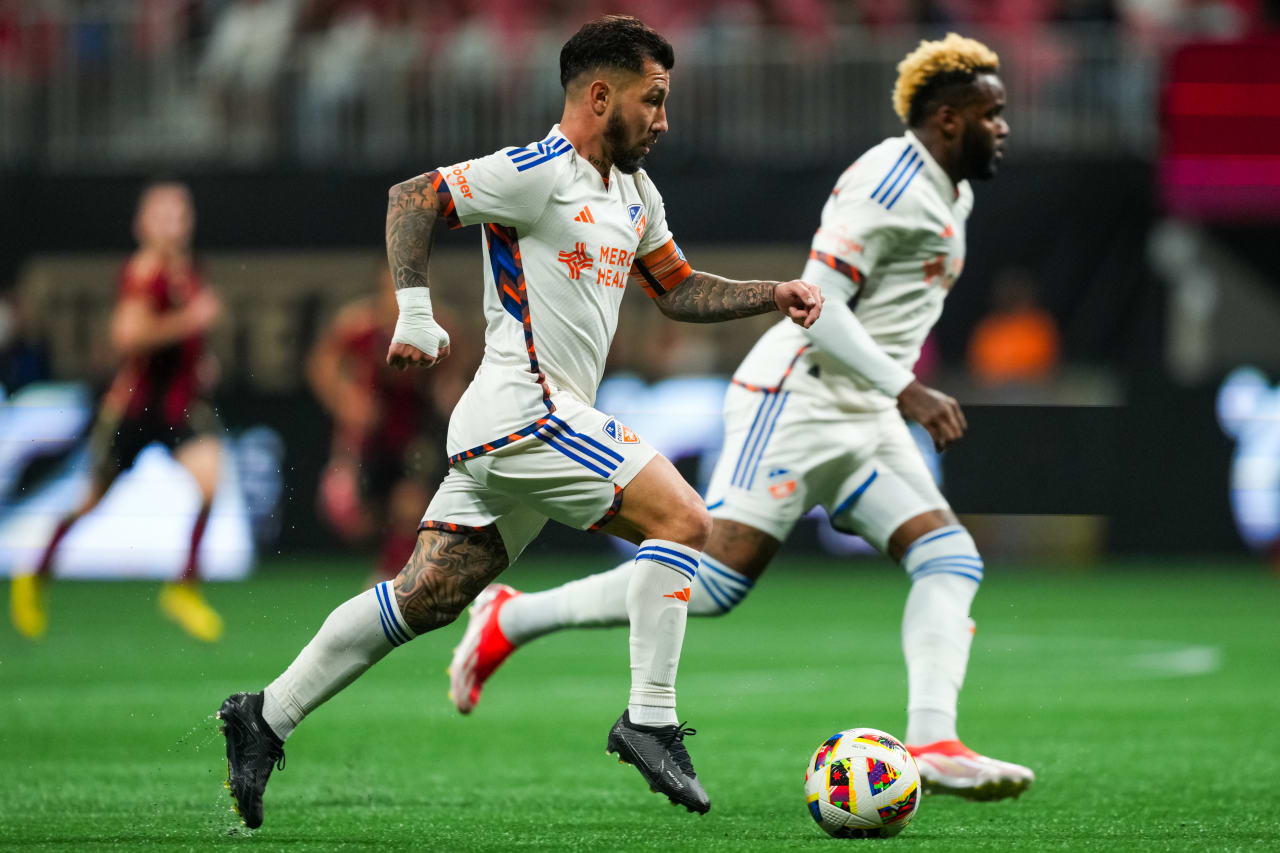 ATLANTA, GEORGIA - APRIL 20: Atlanta United against FC Cincinnati on April 20, 2024 at Mercedes-Benz Stadium in Atlanta Georgia.