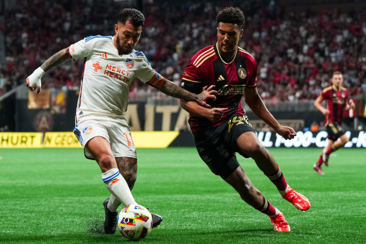 ATLANTA, GEORGIA - APRIL 20: Atlanta United against FC Cincinnati on April 20, 2024 at Mercedes-Benz Stadium in Atlanta Georgia.