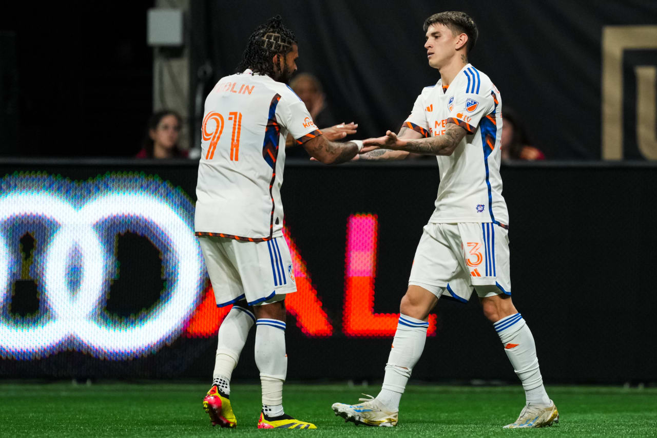 ATLANTA, GEORGIA - APRIL 20: Atlanta United against FC Cincinnati on April 20, 2024 at Mercedes-Benz Stadium in Atlanta Georgia.